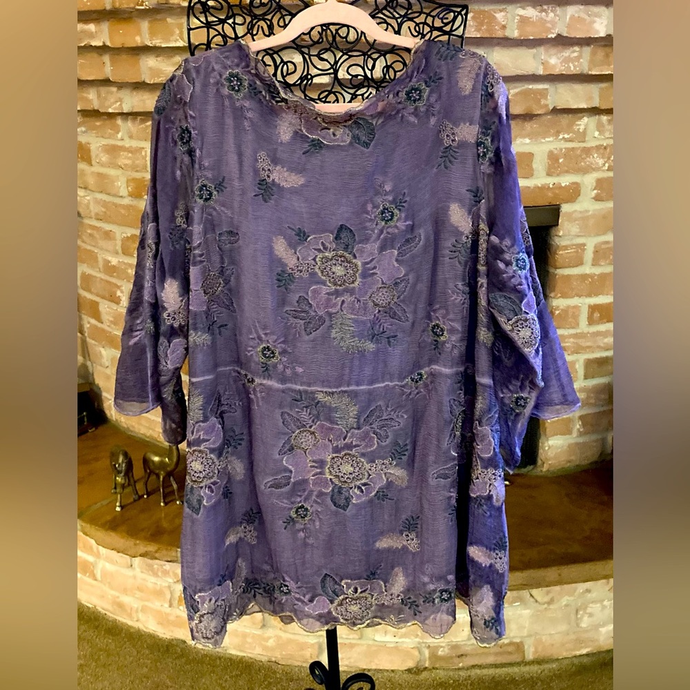 Soft Surroundings Antonia Silk Silver Threads Tunic - Picture 5 of 10